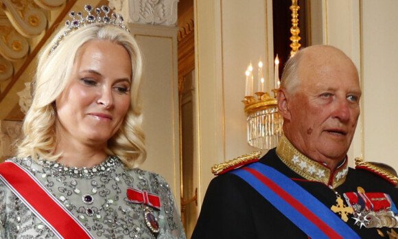Folkets tøffe dom over kongehuset
